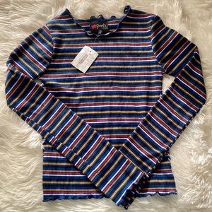 Stripped long sleeve top